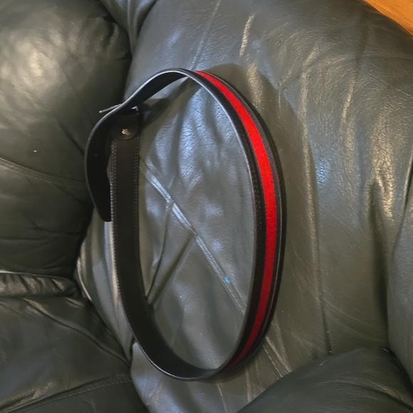 Gucci "Bee"Placard Belt:Green and Red Stripe onto leather - Picture 12 of 14